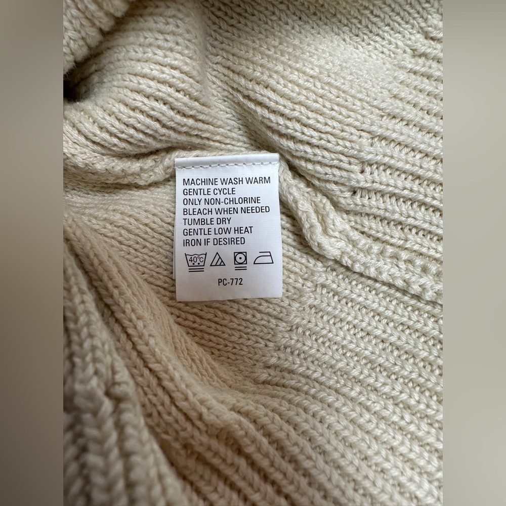 Arrow Brand Men’s Sz Large Heavier Weight Sweater Windowpane Design Cream Color - Picture 7 of 7
